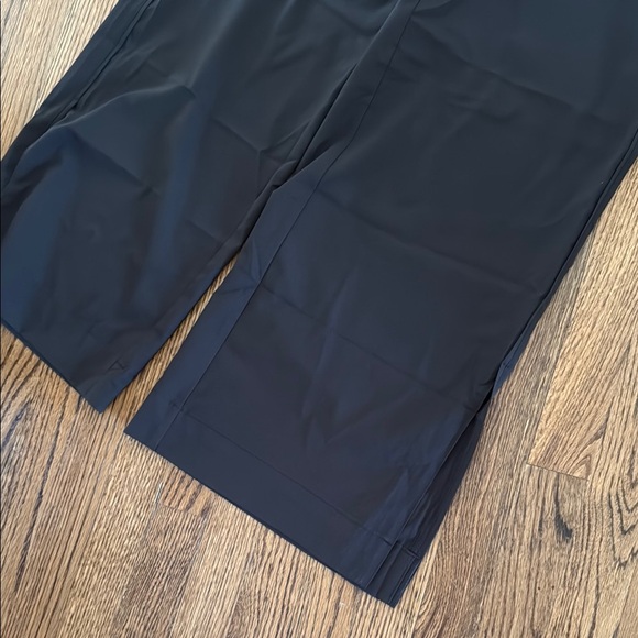 Old Navy High Rise Wide Leg Stretch Tech Pull On Pant - Picture 4 of 6